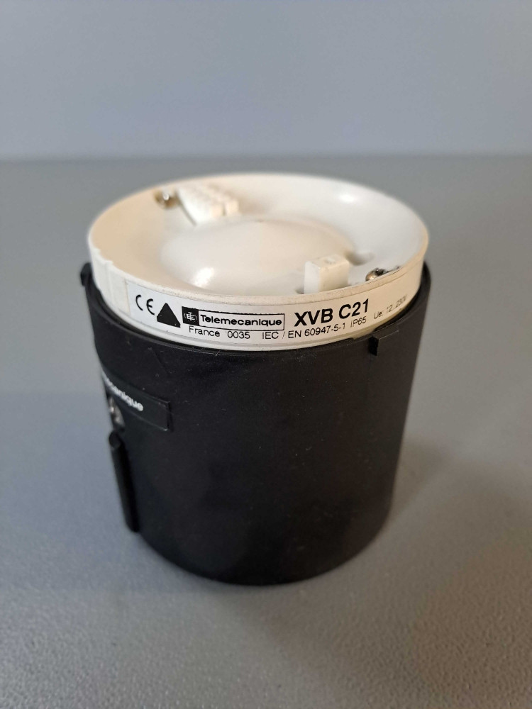 TÉLÉMÉCANIQUE  XVBC21