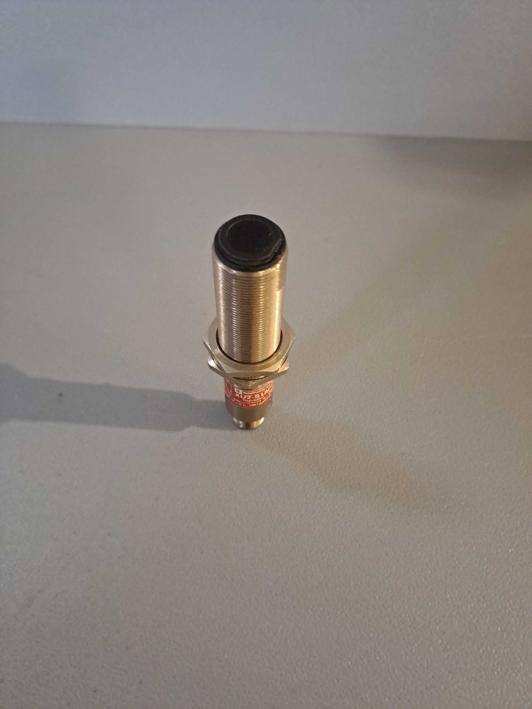 TÉLÉMÉCANIQUE  XU2-S18PP340D-R