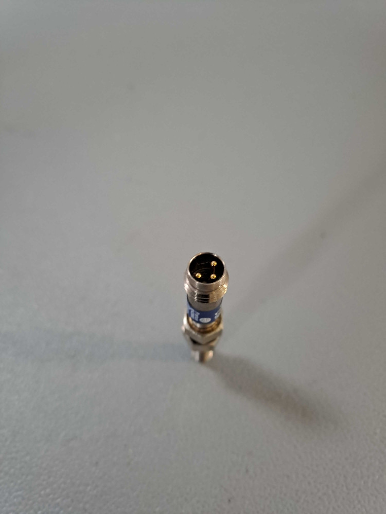 TÉLÉMÉCANIQUE  XS1N05PA311S