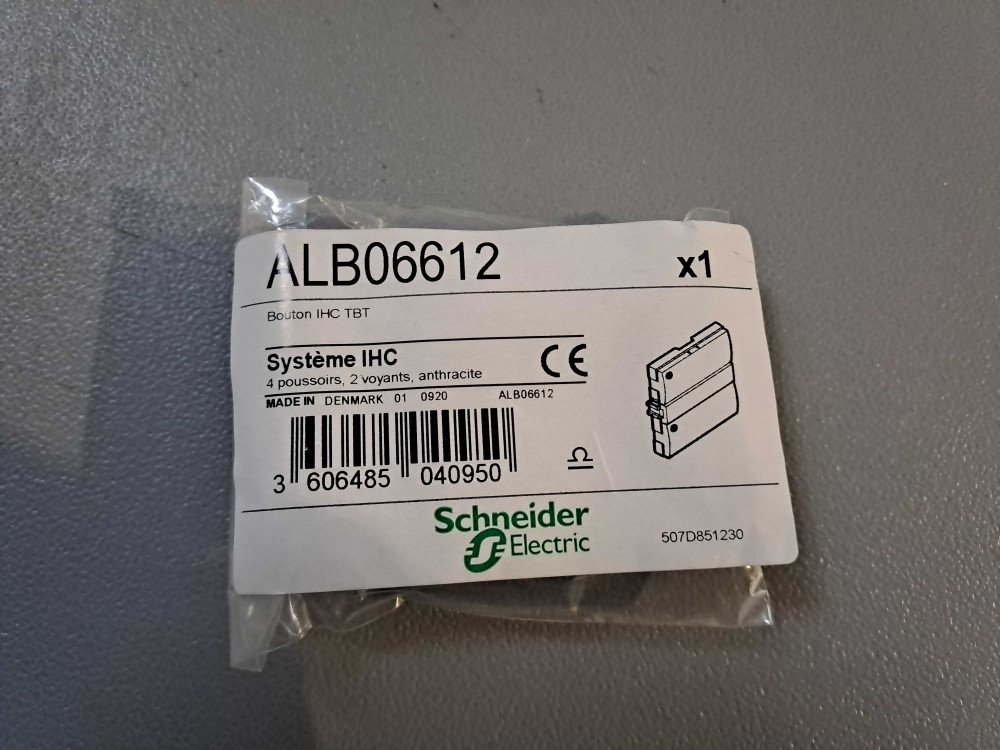 SCHNEIDER  ALB06612