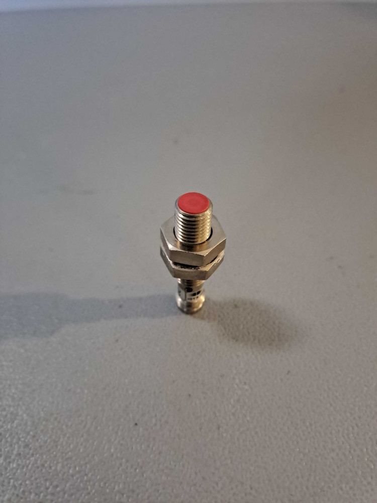 BAUMER IGYX08P17B3/S35L