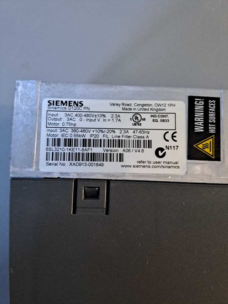 SIEMENS  6SL-3210-1KE11-8AF1