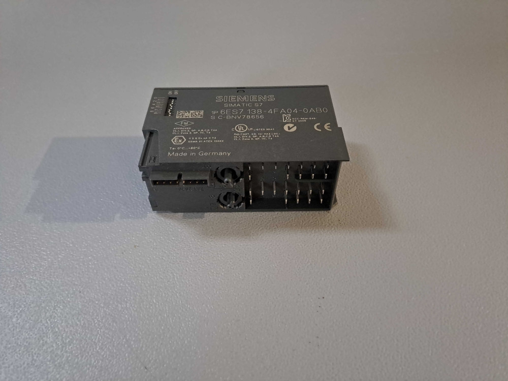 SIEMENS 6ES71384FA040AB0