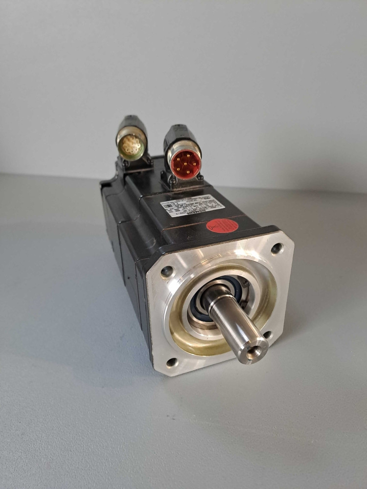 SIEMENS  1FK70425AK711TH3Z