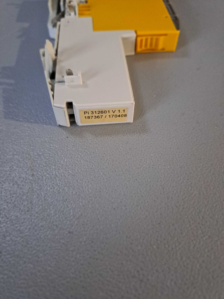 PILZ PSSUEF4DI  V 1.1