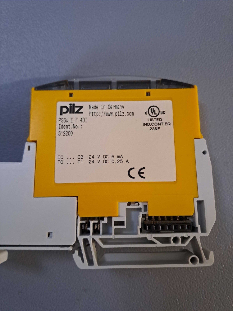 PILZ PSSUEF4DI  V 1.1