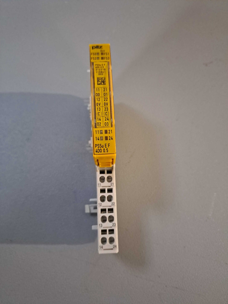 PILZ PSSUEF4DO0.5 VER 1.0