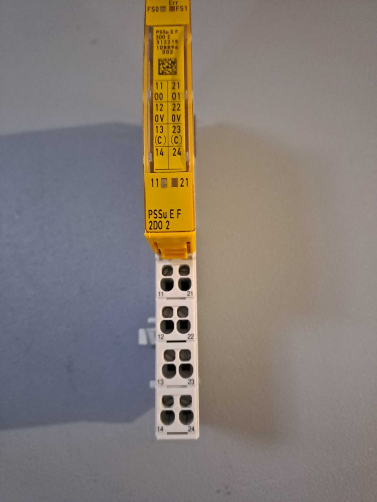 PILZ PSSUEF2DO2  V1.0