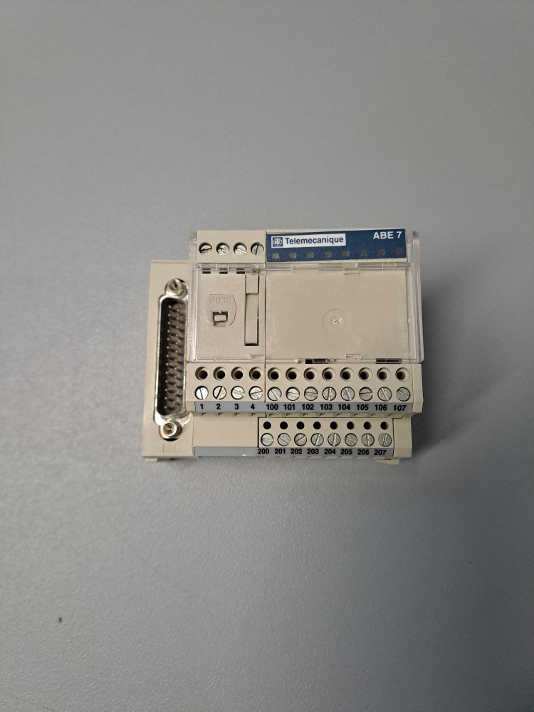 TÉLÉMÉCANIQUE  ABE7CPA410