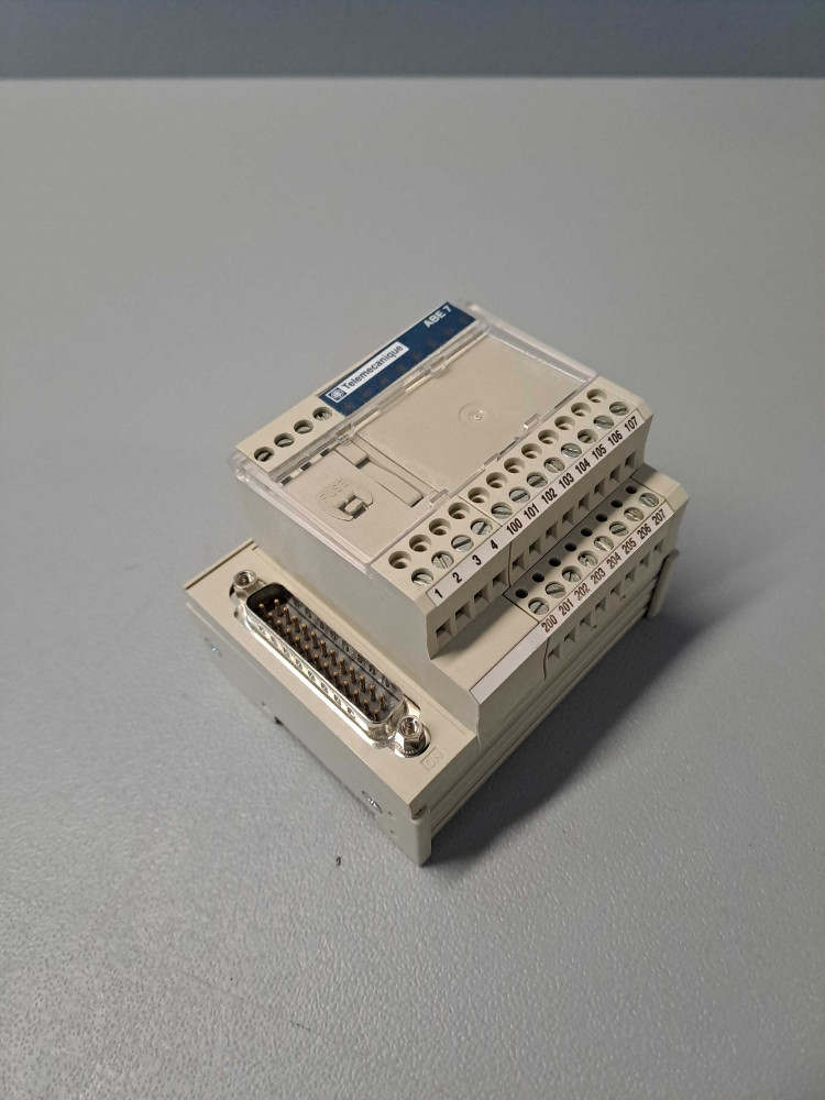 TÉLÉMÉCANIQUE  ABE7CPA410