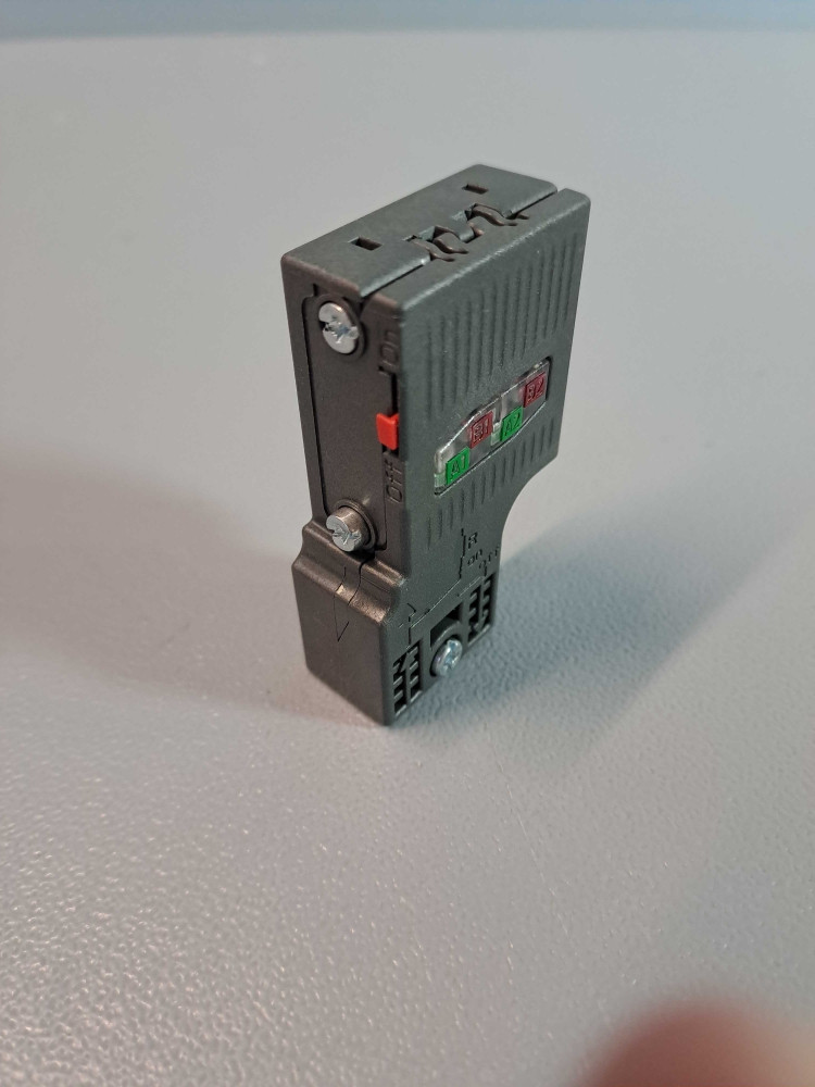 SIEMENS 6ES7972-0BA52-0XA0