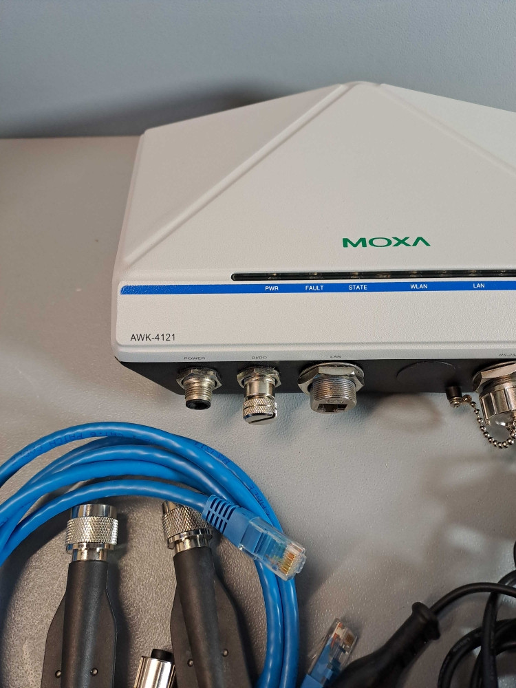 MOXA AWK4121EUT