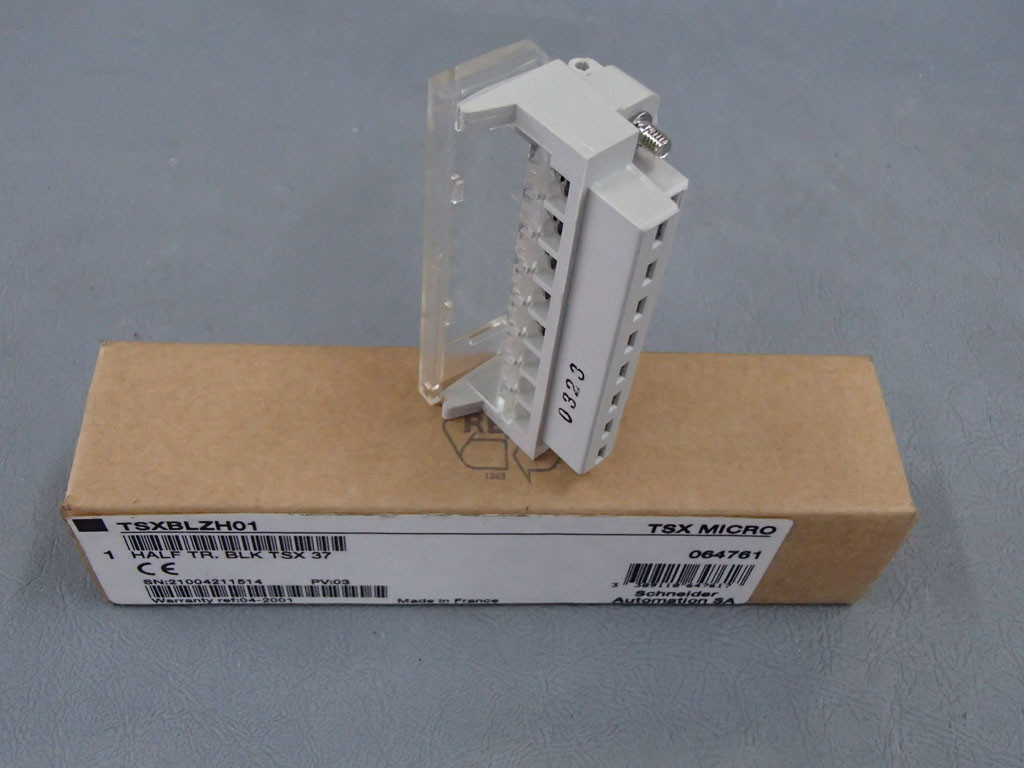 TÉLÉMÉCANIQUE  TSXBLZH01