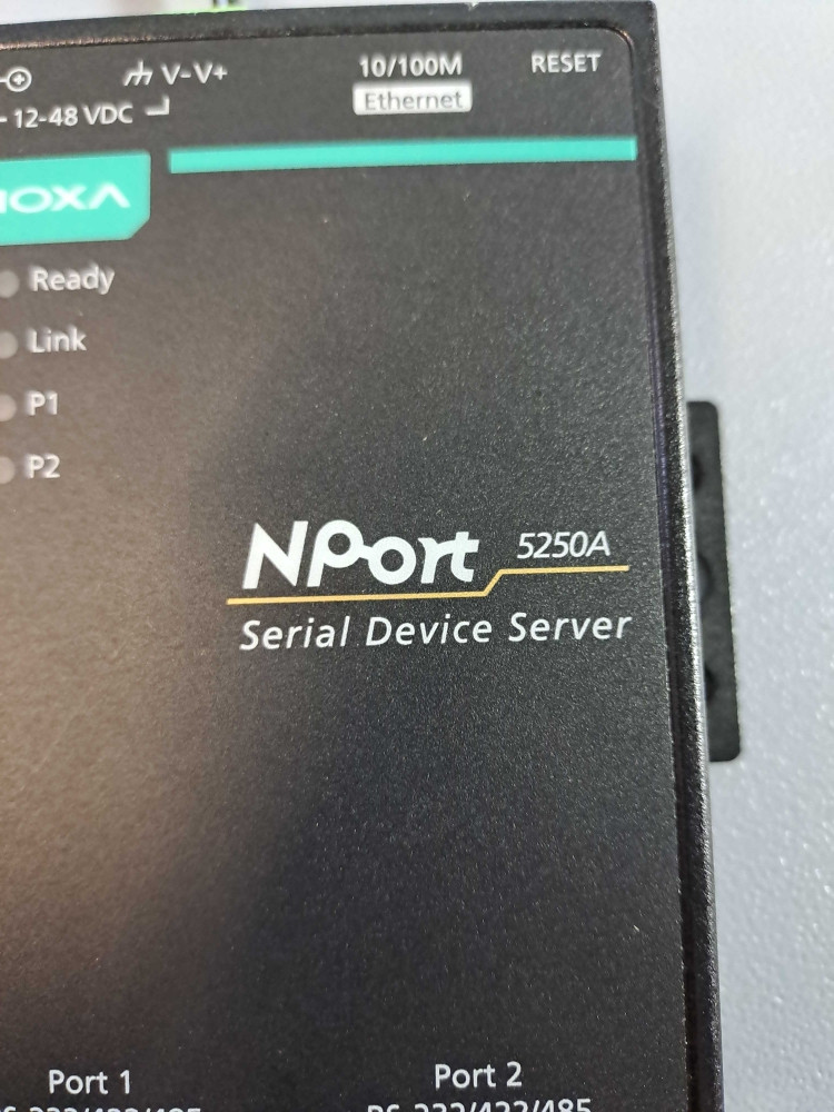 MOXA NPORT5250A