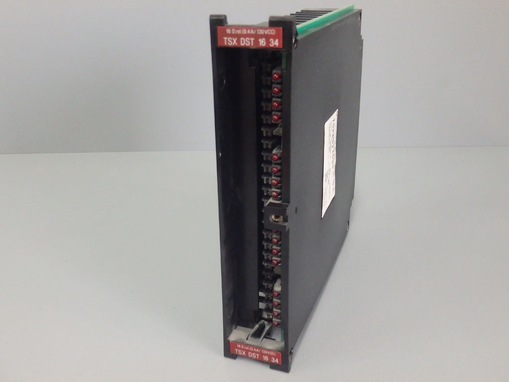 SCHNEIDER  TSXDST1634