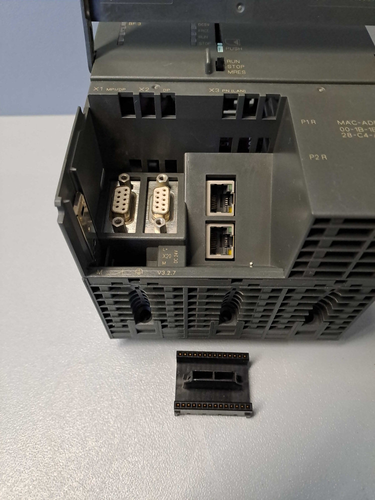 SIEMENS 6ES7318-3EL01-0AB0