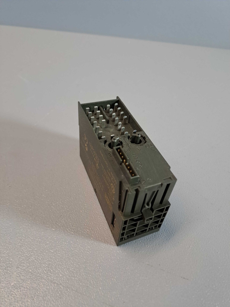 SIEMENS  6ES71384FA030AB0
