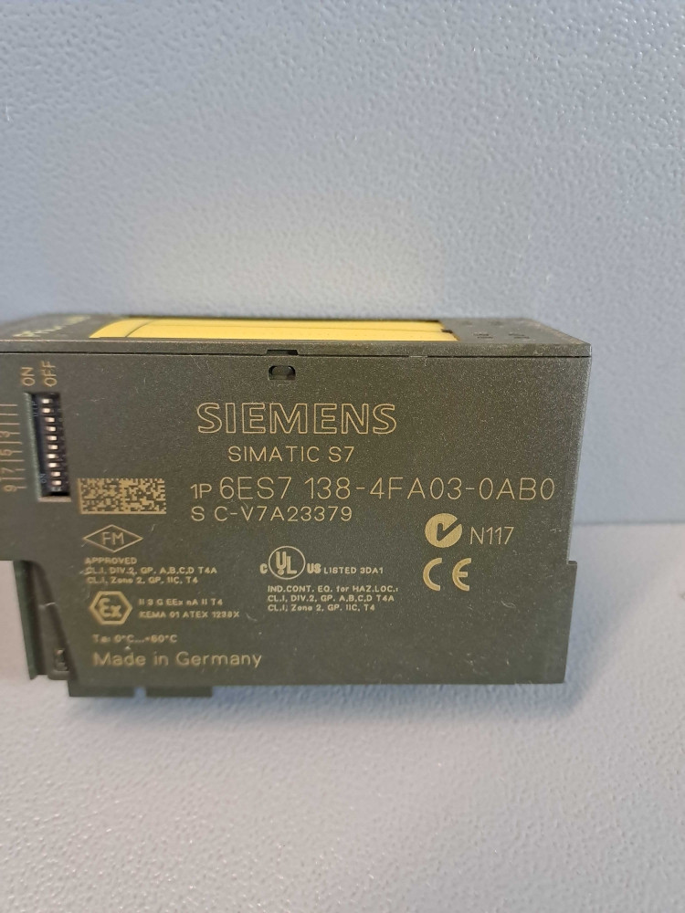 SIEMENS  6ES71384FA030AB0