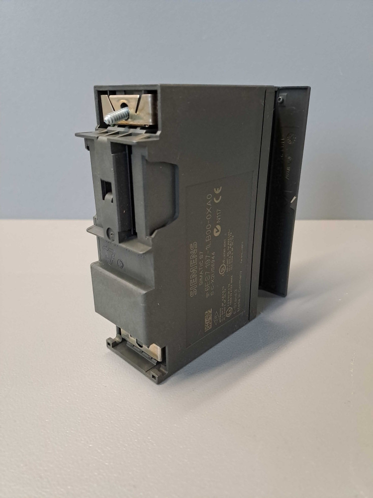 SIEMENS  6ES71971LB000XA0