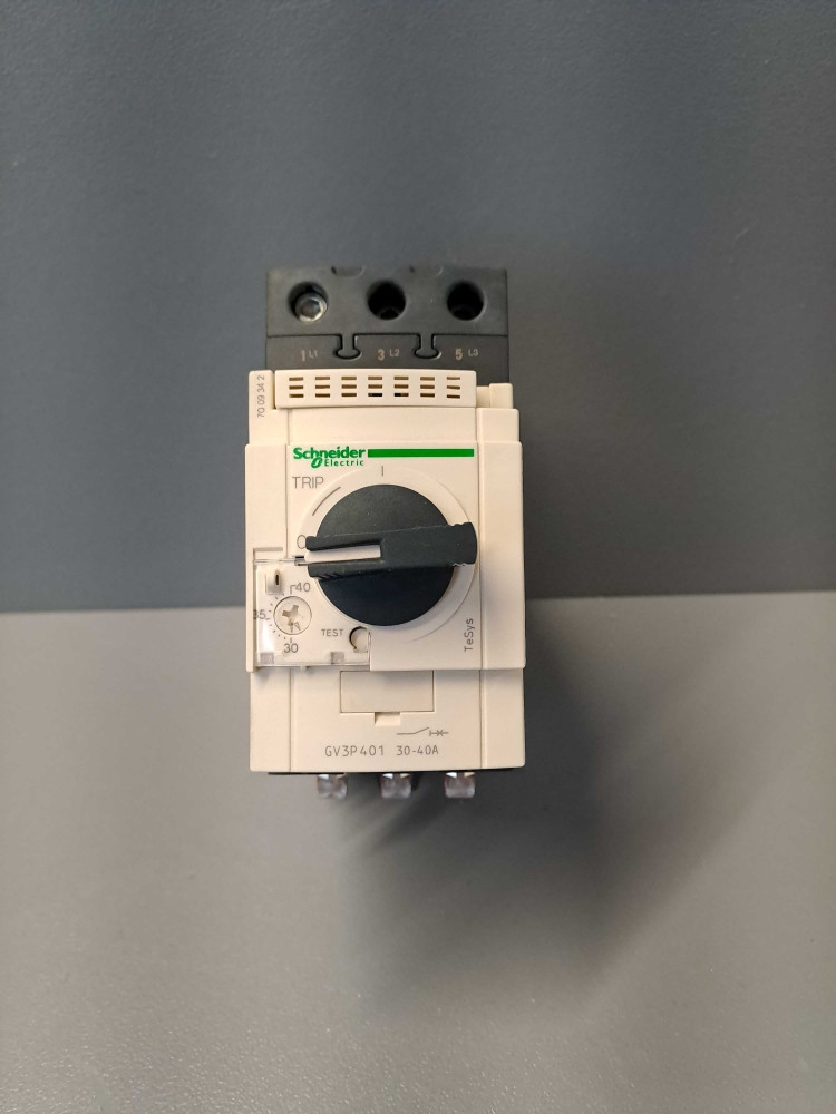 SCHNEIDER  GV3P401