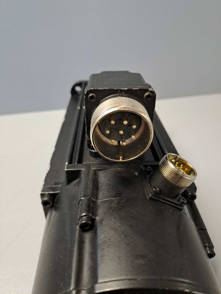 INDRAMAT MAC071C-0-US-3-C/095-B-1