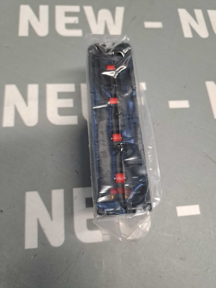 TÉLÉMÉCANIQUE  LA1F221