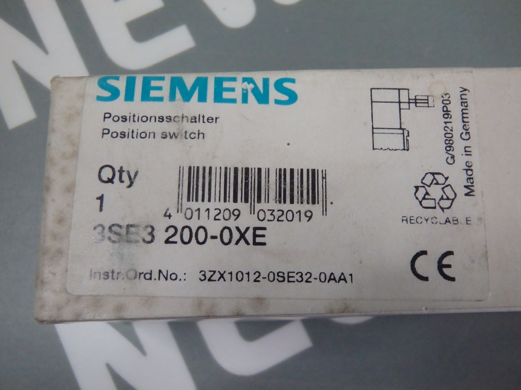 SIEMENS 3SE3200-0XE