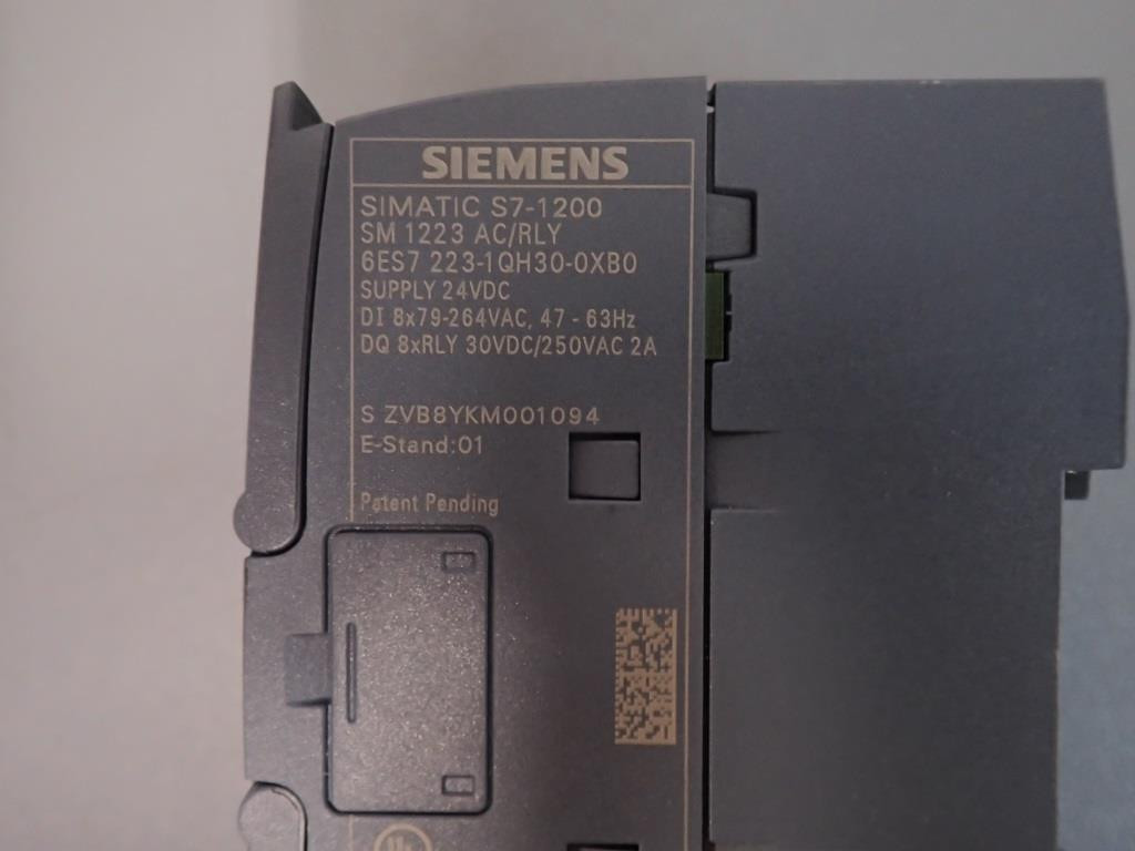SIEMENS 6ES7223-1QH30-0XB0