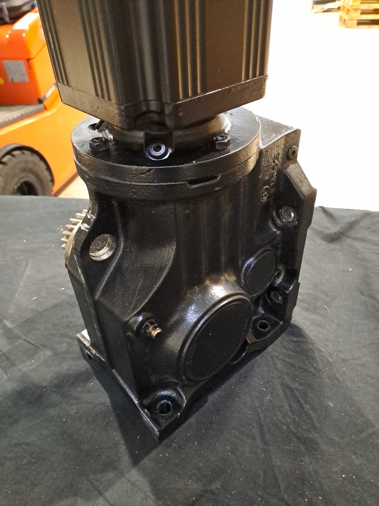 SEW-USOCOME K67 CMP80S