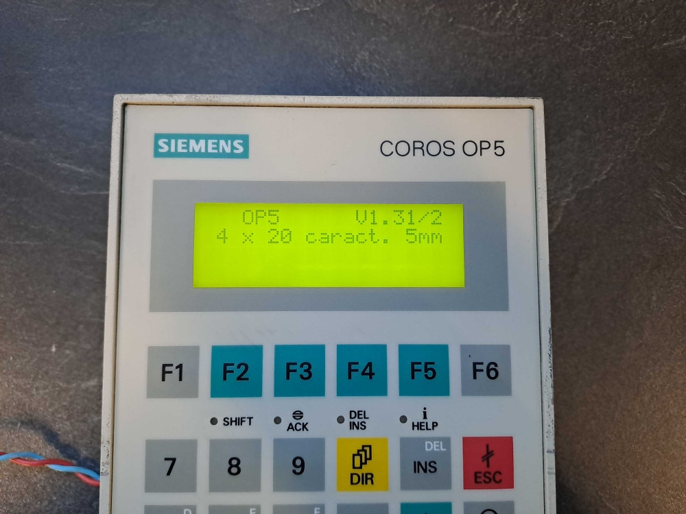 SIEMENS  6AV35051FB12