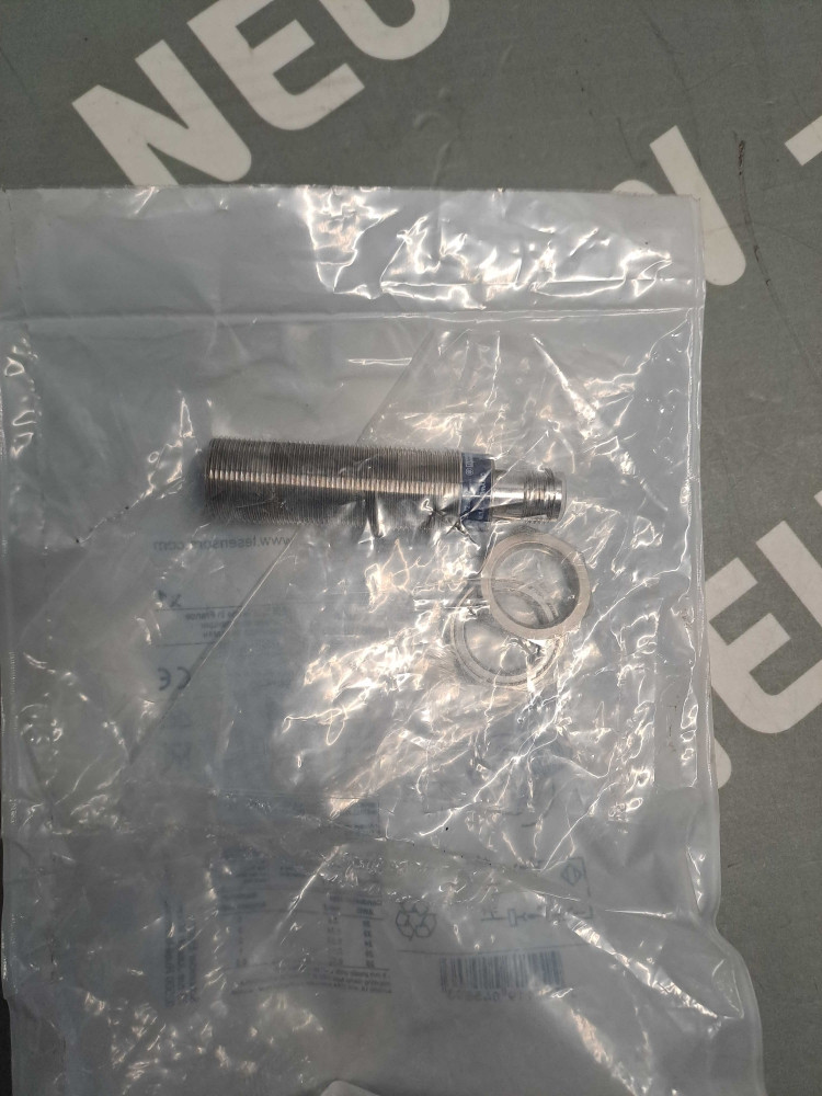 TÉLÉMÉCANIQUE  XS618B1DAM12