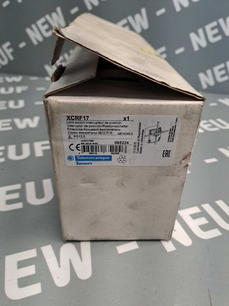 TÉLÉMÉCANIQUE  XCRF17