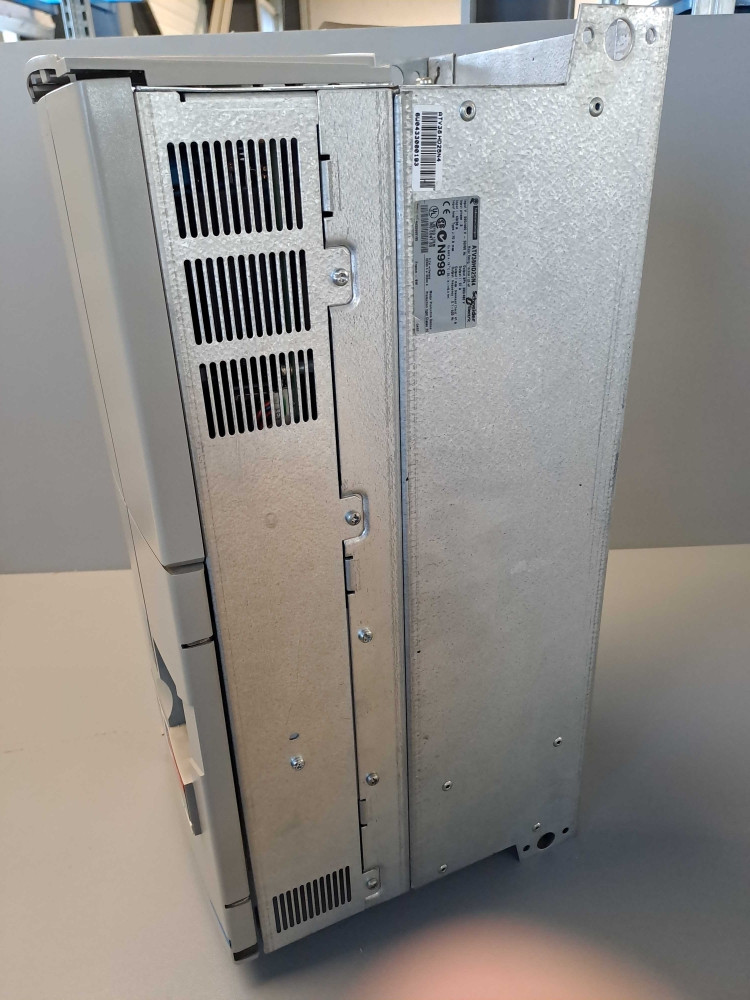 TÉLÉMÉCANIQUE  ATV38HD25N4