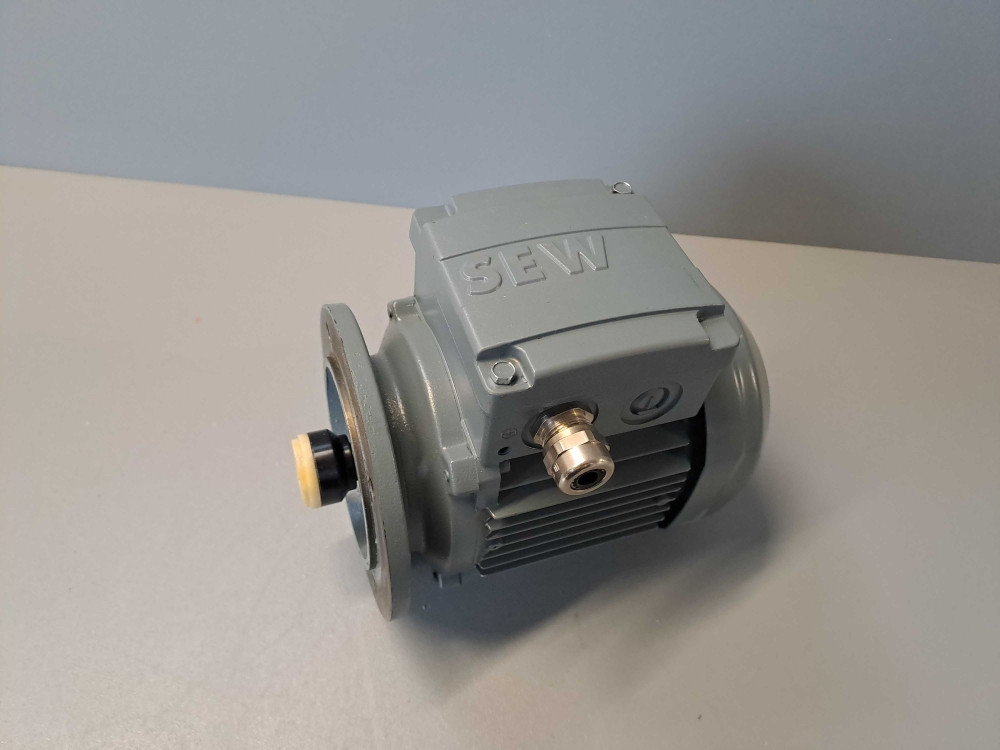 SEW-USOCOME DFR63M4