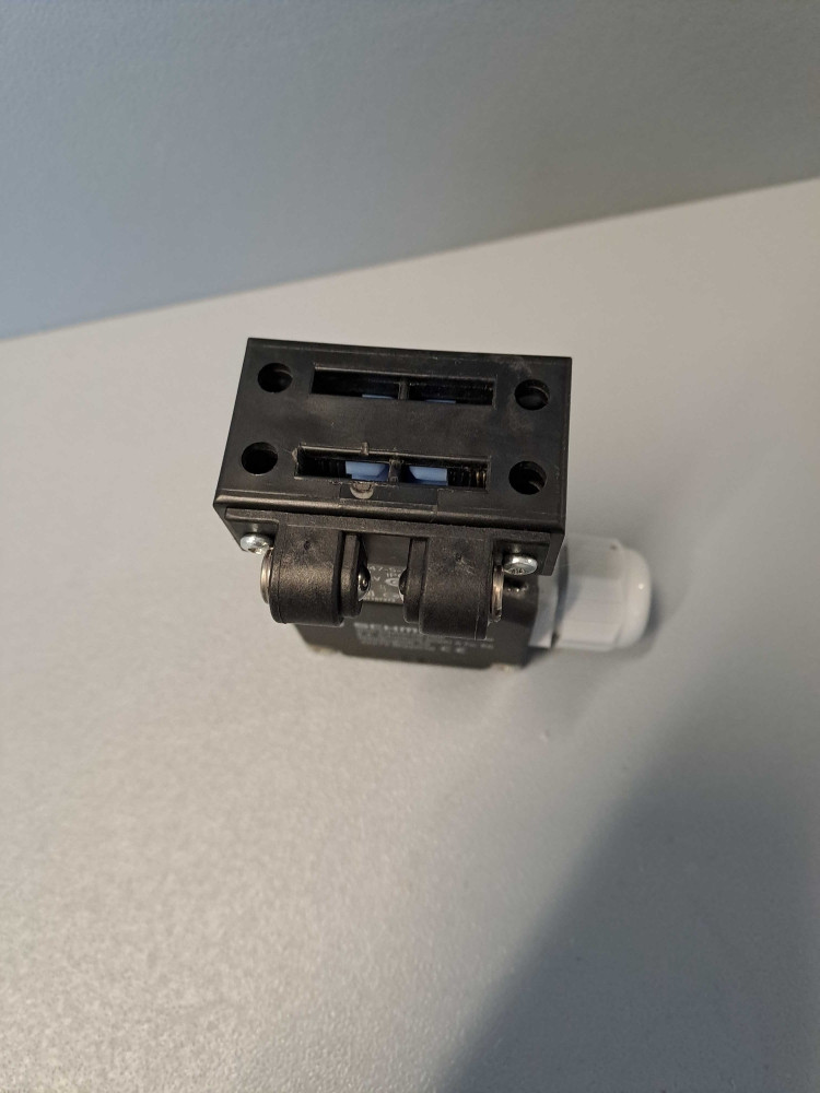 SCHMERSAL AZ1612ZVRKM20