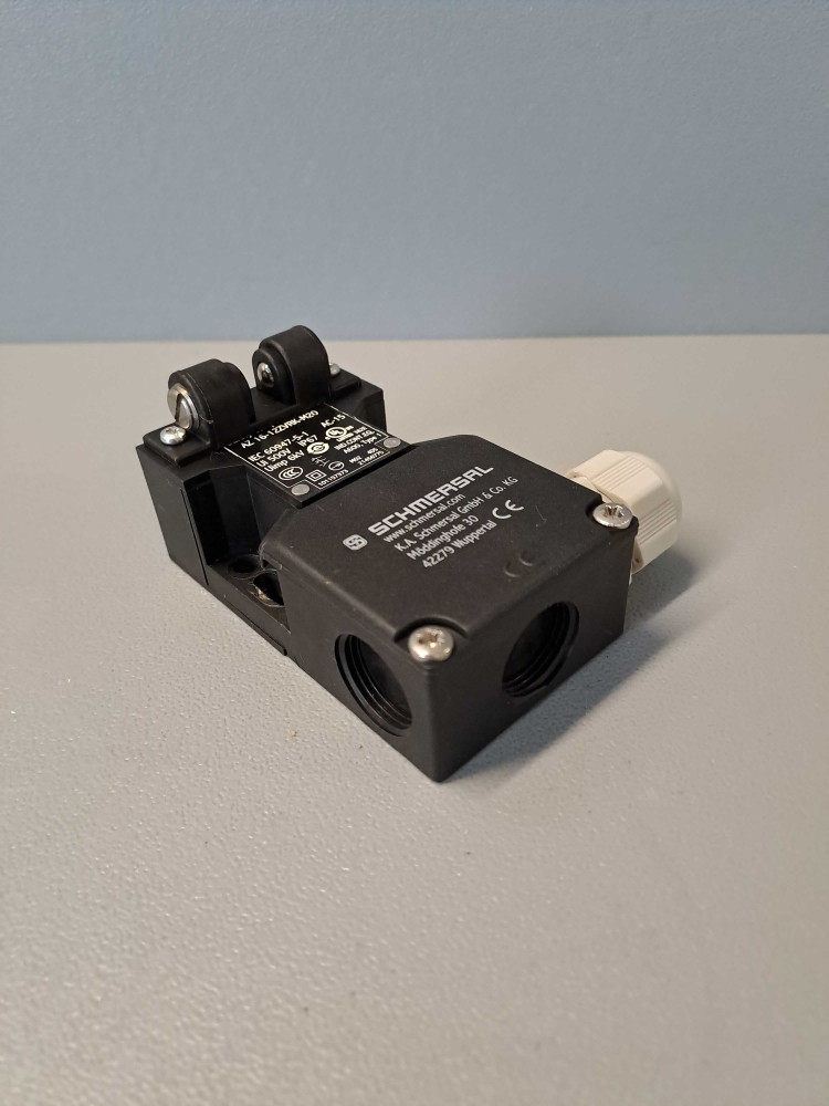 SCHMERSAL AZ1612ZVRKM20