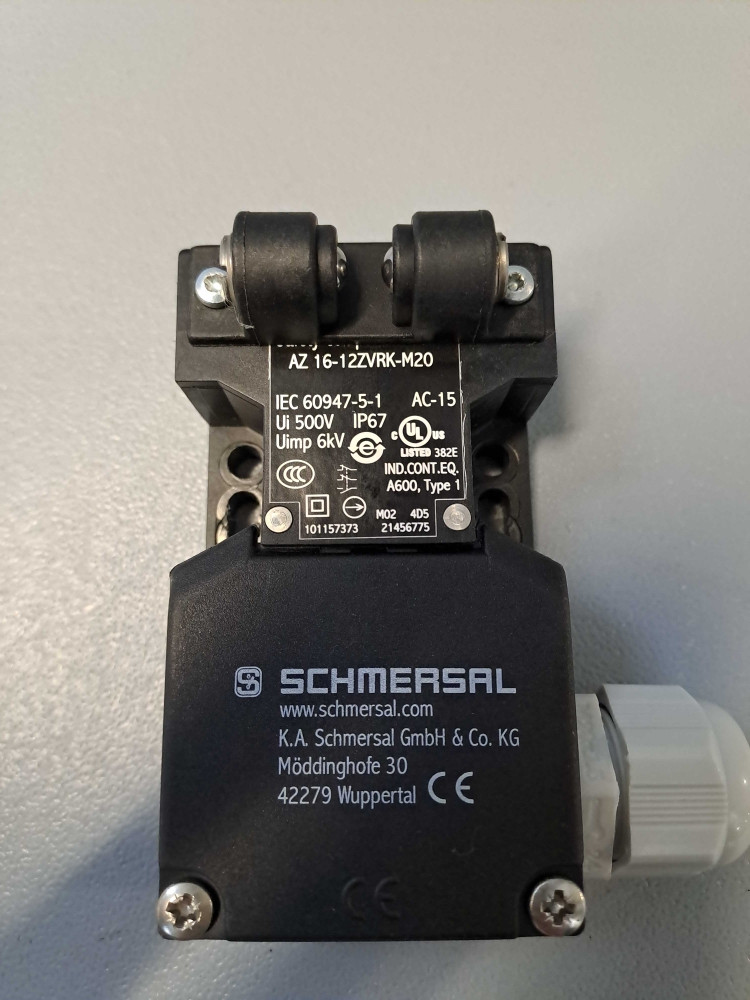 SCHMERSAL AZ1612ZVRKM20