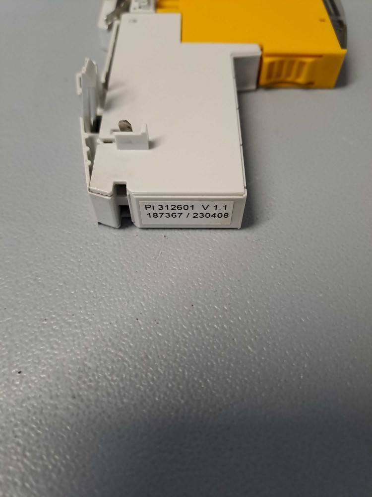 PILZ PSSUEF4DO05 VER1.1