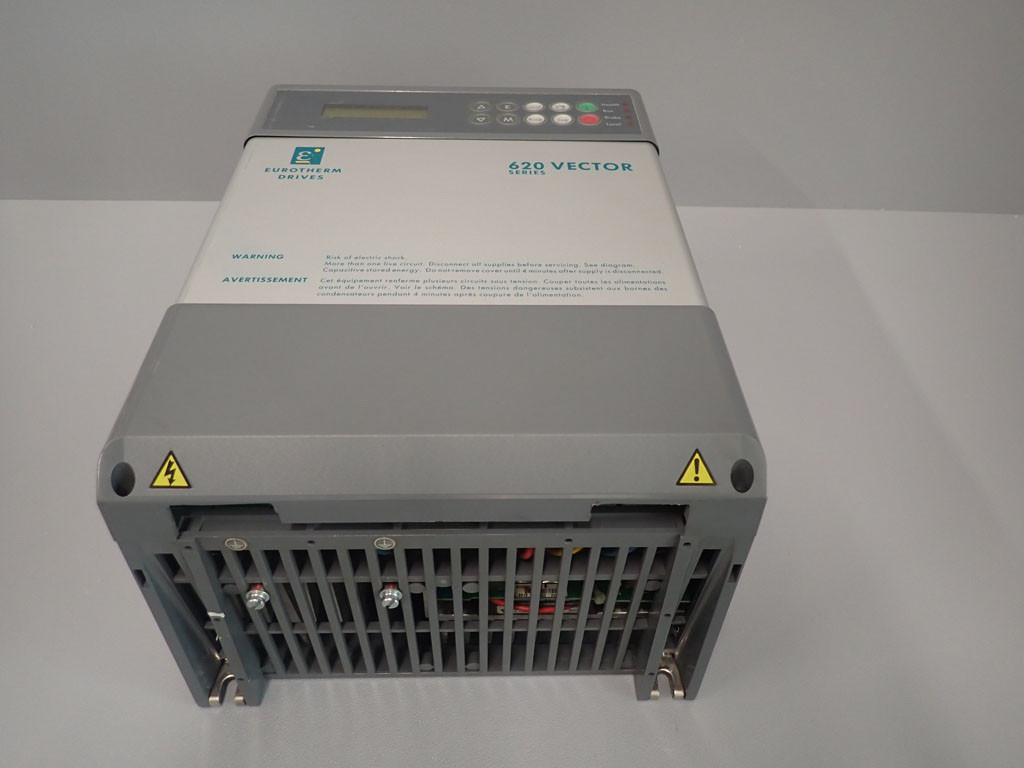 EUROTHERM DRIVES 620COM/0040/400/0010/UK/ENW/0000/000/B0/000/