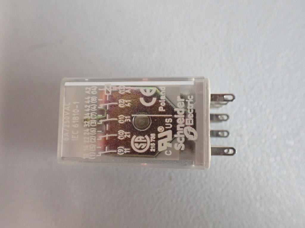 TÉLÉMÉCANIQUE  RXL4A06B2BD