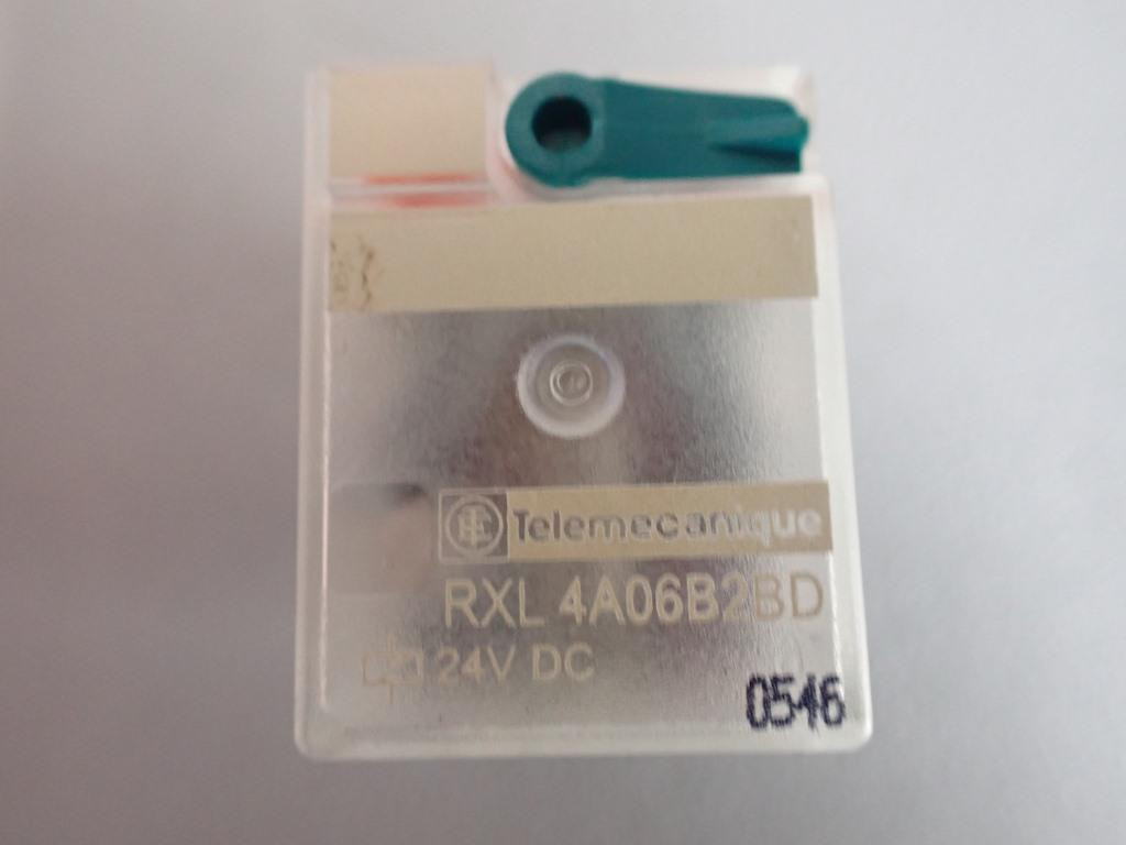 TÉLÉMÉCANIQUE  RXL4A06B2BD