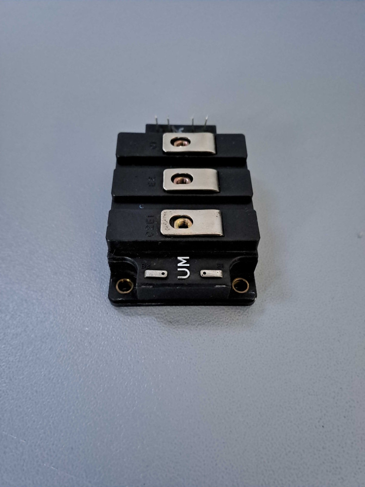 MITSUBISHI UM100CIDY10