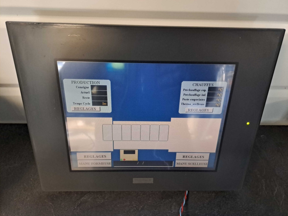 PROFACE  GLC2500TC4124V