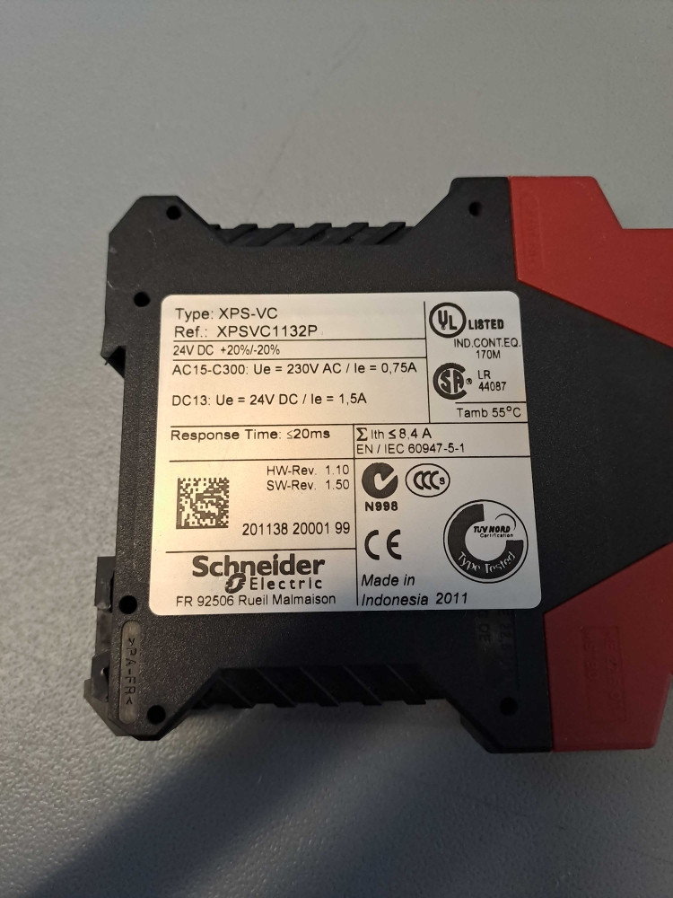 SCHNEIDER  XPSVC1132P