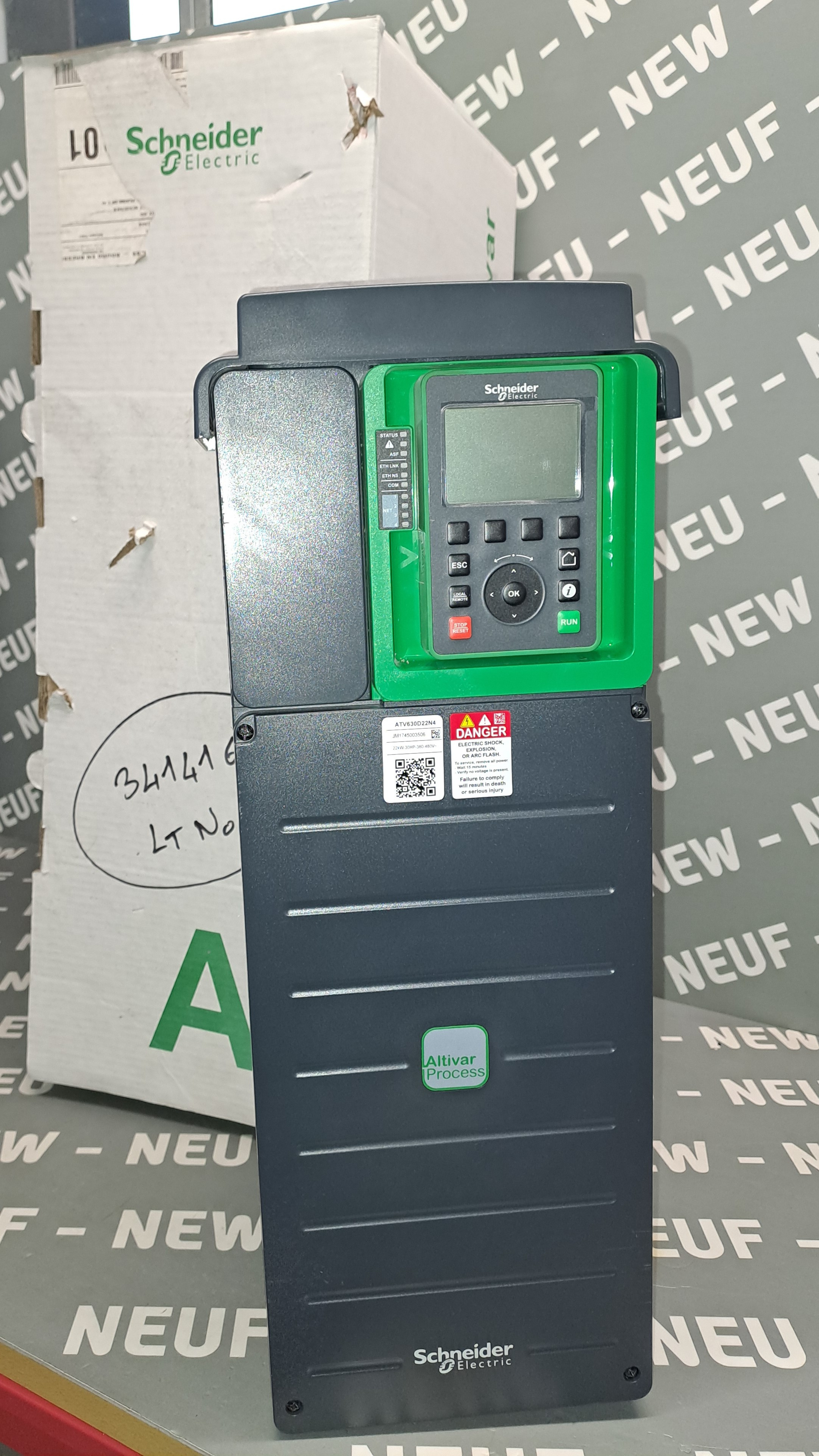 SCHNEIDER ATV630D22N4