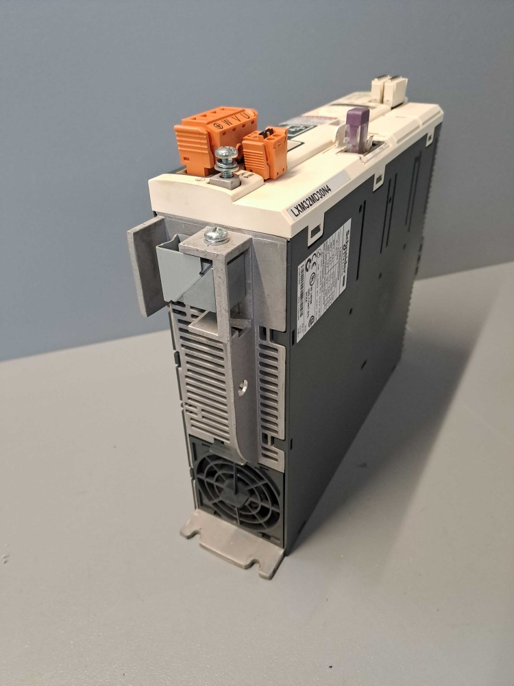 SCHNEIDER LXM32MD30N4