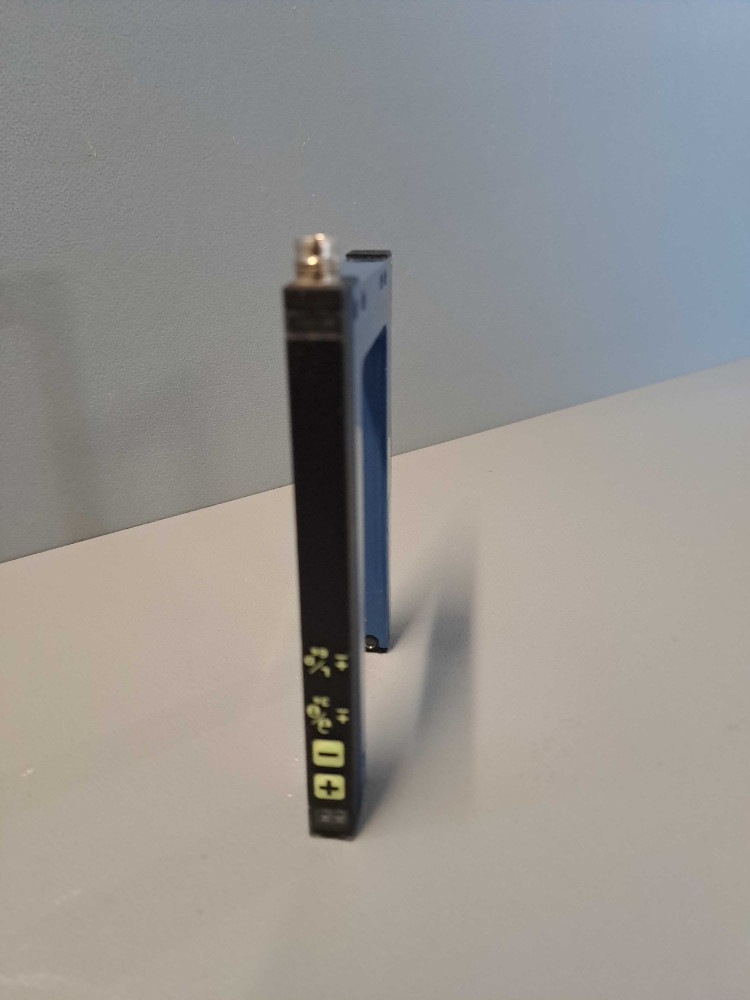 SCHNEIDER XUYFNEP100050