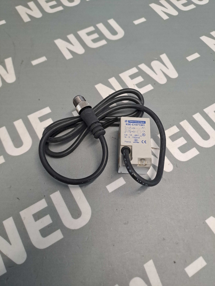 SCHNEIDER XSEC1071301