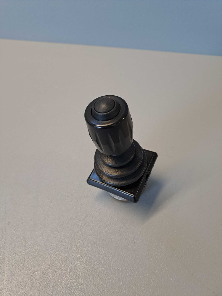 P&G CONTROLS  JC2000TXYPPPP040E1PPS