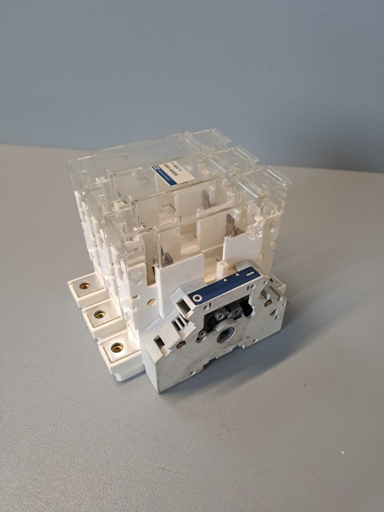 TÉLÉMÉCANIQUE  GS1KKD3